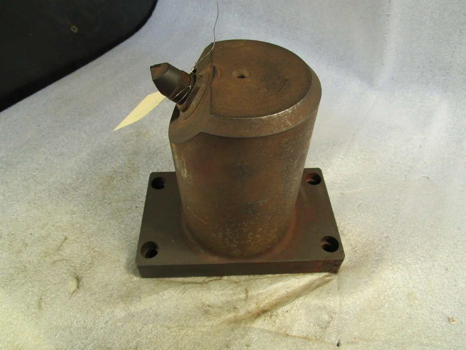 USED - Tool Holders