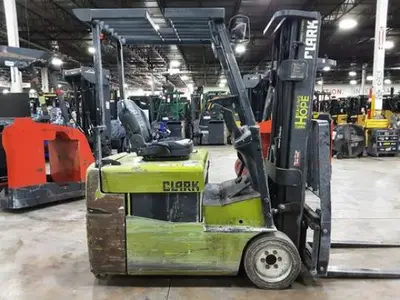 USED 2020 CLARK TMX15