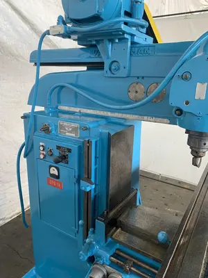 VAN-NORMAN NO. 38 VERTICAL UNIVERSAL 50-TAPER MILLING MACHINE. STOCK # 0255424