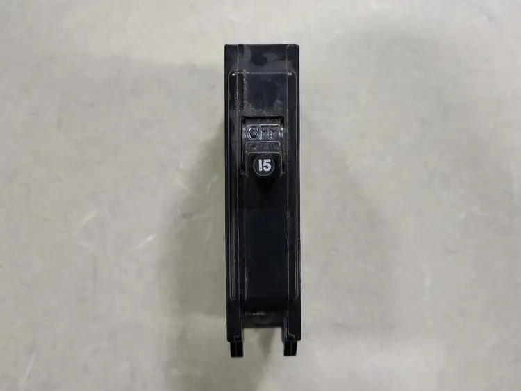 Used CUTLER-HAMMER QBH115 Switchgears British Columbia CA | Lenmark #242378