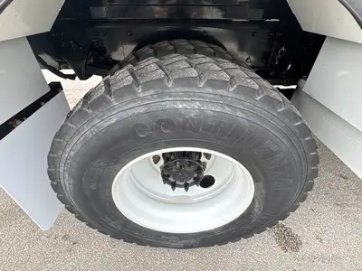 Used 2019 FREIGHTLINER M2 106 Tractors & Trailers Florida US | Truck and Van Outlet #1506263