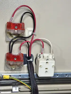 Used BENSHAW FVN-005-N-600-3-E-2-3R-0000002 Switchgears British Columbia CA | Lenmark #1428339