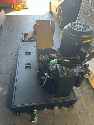 2019 GEN MILL 5127 Vertical Machining Centers | 520 Machinery Sales LLC (3)