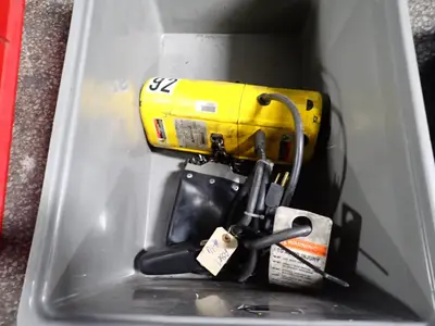 Cm  1000 Lbs Hoist