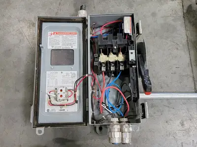 USED SQUARE D CHU362AWK/ CHU361AWK
