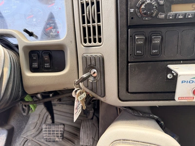 Used 2012 INTERNATIONAL SF625 7400 SBA 6X4 Rolloff Trucks Indiana US | Miedema Asset Management Group #1437013