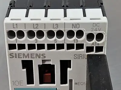 USED Siemens Siemens Sirius 3RT1015-2BB41