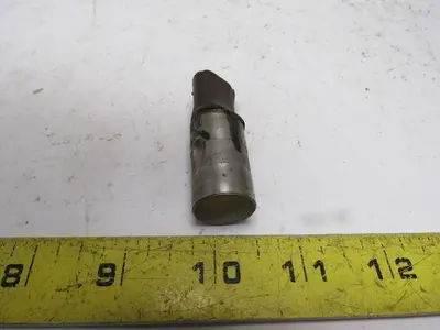 Dayton LP075 225 .625 .312 Oblong Hole Punch Die Tooling Ball Lock Lot Of 3