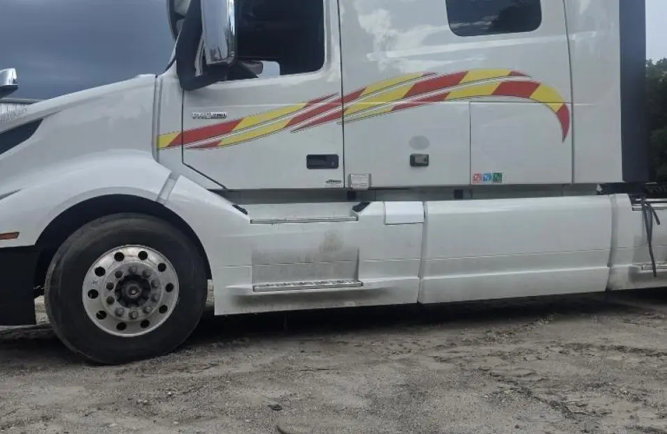 Used VOLVO VNL64T760 Conventional trucks Illinois US | Mitsubishi HC Capital America #1362624