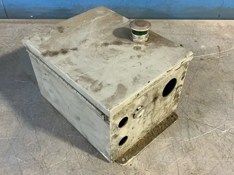 Used HOFFMAN R10086CH Electrical Boxes Ohio US | HGR 24 #1288730