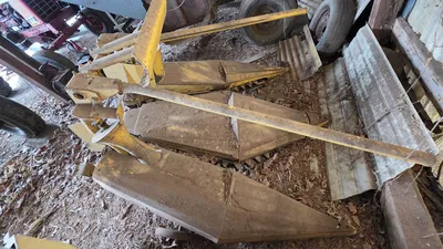 NEW HOLLAND FP230 chopper | Iron Listing (65)