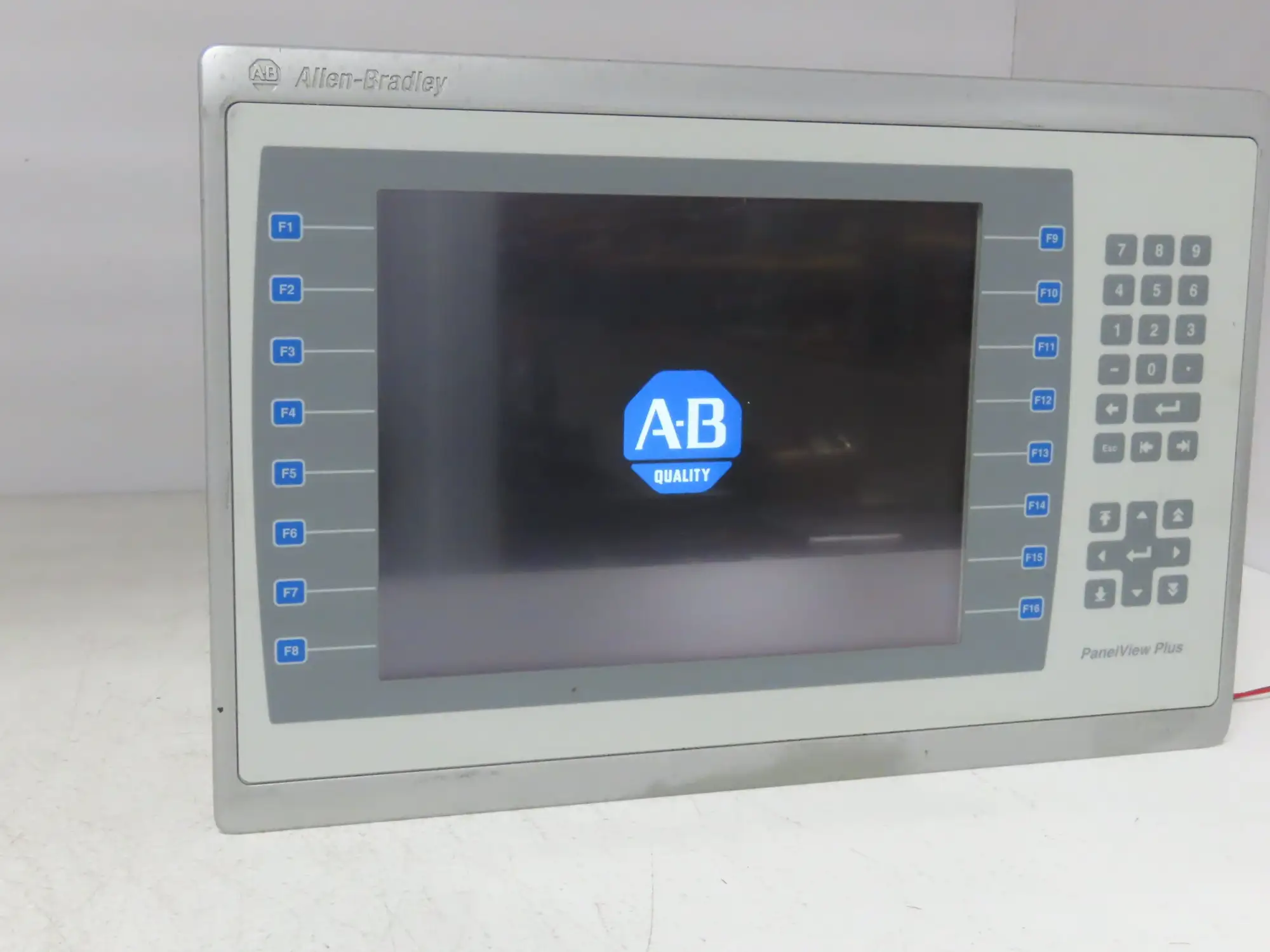 Allen Bradley 2711P-B10C22D9P HMI PanelView Plus 7 Operator Touch Interface 24V