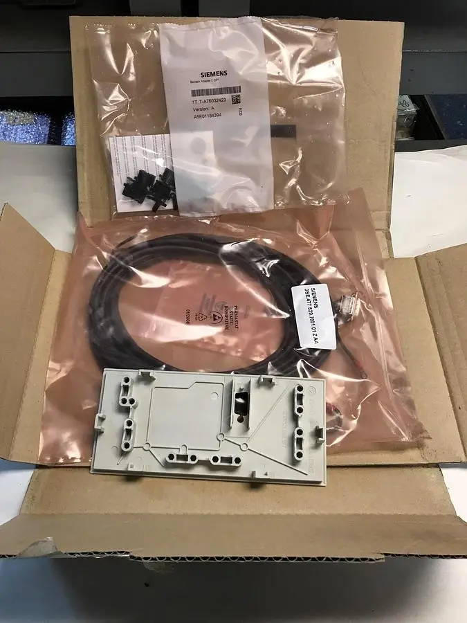 New | in-Stock SIEMENS 6SX7010-0AA00 Miscellaneous Equipment (Electrical & Power) | Surplus Asset Holdings #1188428