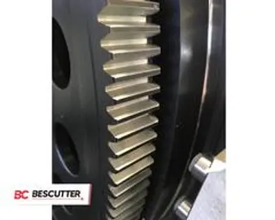 2026 Bescutter HYTUBE 2000W - 6000W IPG | Fiber Laser Tube Cutting Machine with Auto Tube Loading