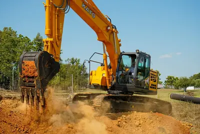 KATO HD823MR-7 Excavators | Mid South Machinery (14)