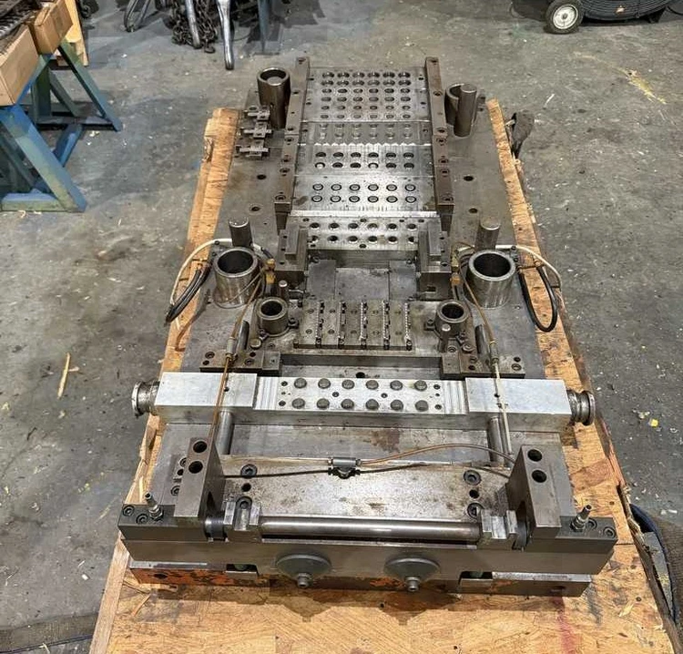 Used 1979 OAK FDM-478 Taps & Dies Ohio US | D & H Machinery, Inc. #221876