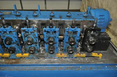 10 STAND X 8" TISHKEN ROLLFORMER 1.5" SHAFT