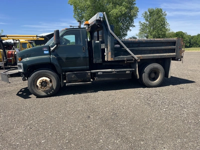 Used 2004 GMC C8500 WITH A 7.2L L6  WITH 60,290 MILES Dump trucks Michigan US | Miedema Asset Management Group #1269974