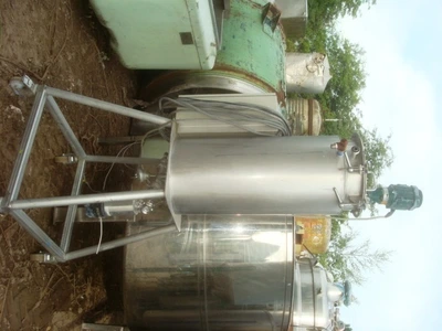 110L S/S Vert Enc Water JKTD Mixer Tank 0.25Kw