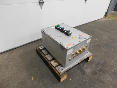 Used STAHL SM-8-7800 Electrical Boxes Ohio US | Equipment Recovery Corp. #1330515