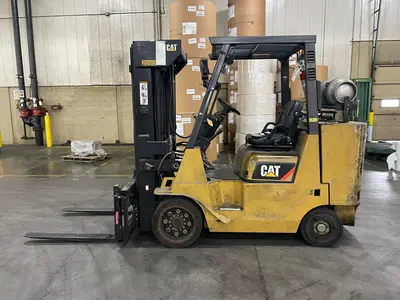 USED CAT FGC40K