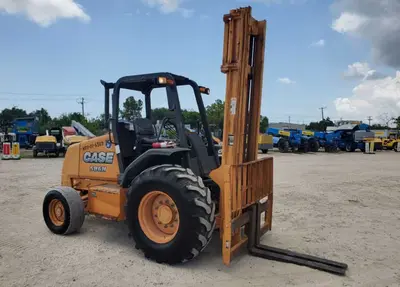 USED 2014 CASE 586H