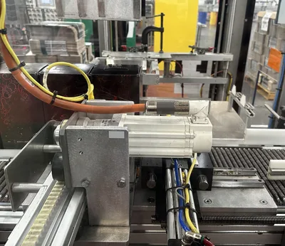 USED 2020 COMBI EZA