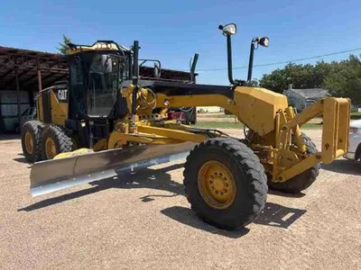 2010 Caterpillar 140M