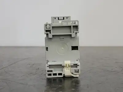 USED ALLEN-BRADLEY 700-CF310