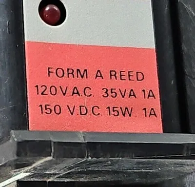 SQUARE D SY/MAX HOM-271 8030 SERIES A OUTPUT MODULE. Loc3A-21