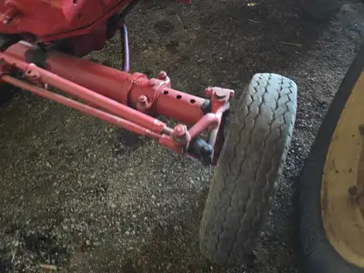 USED 1949 INTERNATIONAL MD