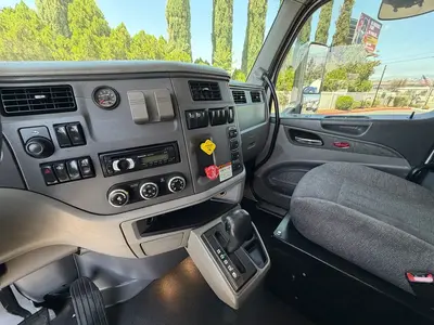 Used 2015 PETERBILT 579 Tractors & Trailers California US | Lillo Machinery #1542383