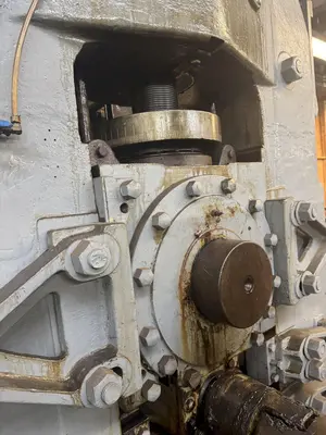 20" WIDE X 22" ROLL DIAMETER 4-HI BLISS 100 HP POWERED ROLLING MILL. STOCK # 0886025