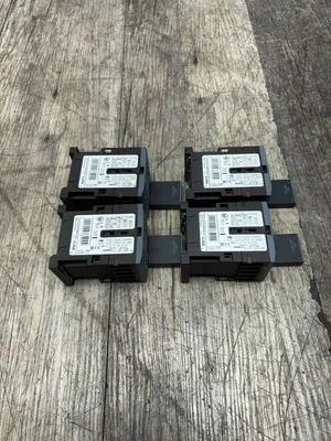 SIEMENS 3RT2017-1BB41 Electrical/PLC/Automation | ESS Industrial Equipment Sales (6)