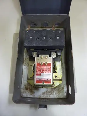 USED SQUARE D 8903-PG1