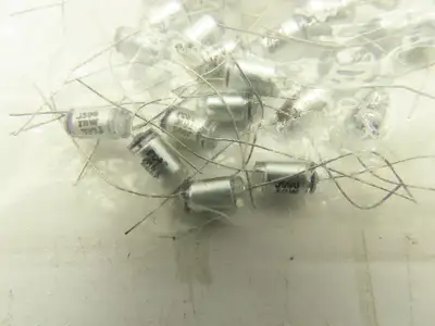 Fairchild J390 TRW 390J Wire Capacitor  LOT OF 28