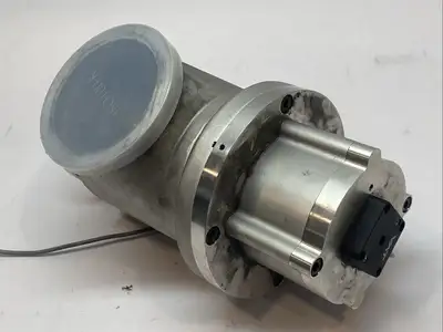USED VAT VALVES HV ANGLE VALVE DN100 ISO-K PNEUMATIC NC