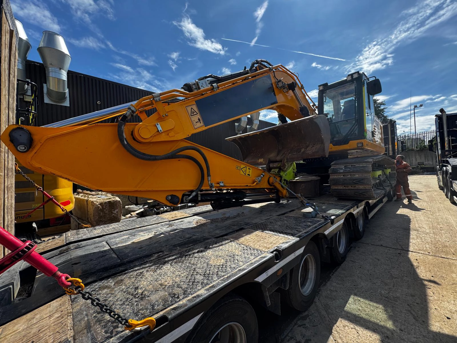 Used 2021 JCB 220XLC Excavators GB | Zadoon Equipment #1480574