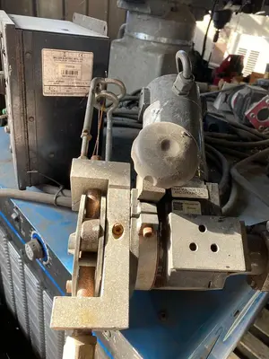 USED MILLER 300941