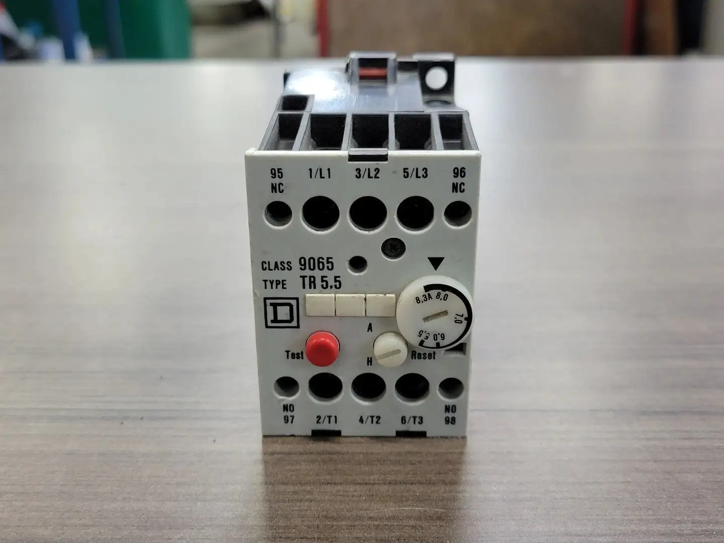 USED SQUARE D TR5.5
