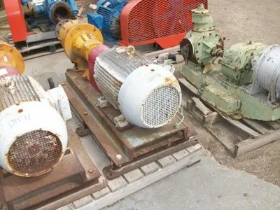 USED WEG 30 HP ELECTRIC MOTOR