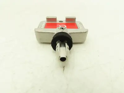 Allen Bradley 440T-AKEYE10CC Guardmaster Trapped Key Interlock Key Cc  Lot of 2