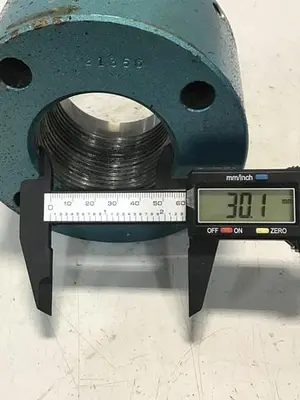 USED CINCINNATI MILACRON 3921356