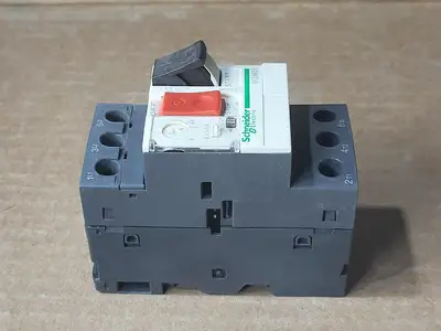 New | in-Stock SCHNEIDER ELECTRIC GV2ME05 Switchgears British Columbia CA | Lenmark #1438483