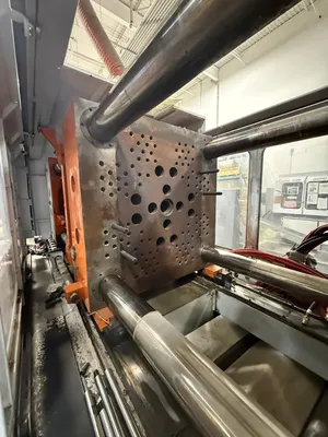 2012 HUAHONG HR320PE Injection Molding Machines | ListingHippo (13)