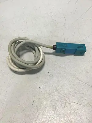 USED YAMATAKE FL2-4A6S
