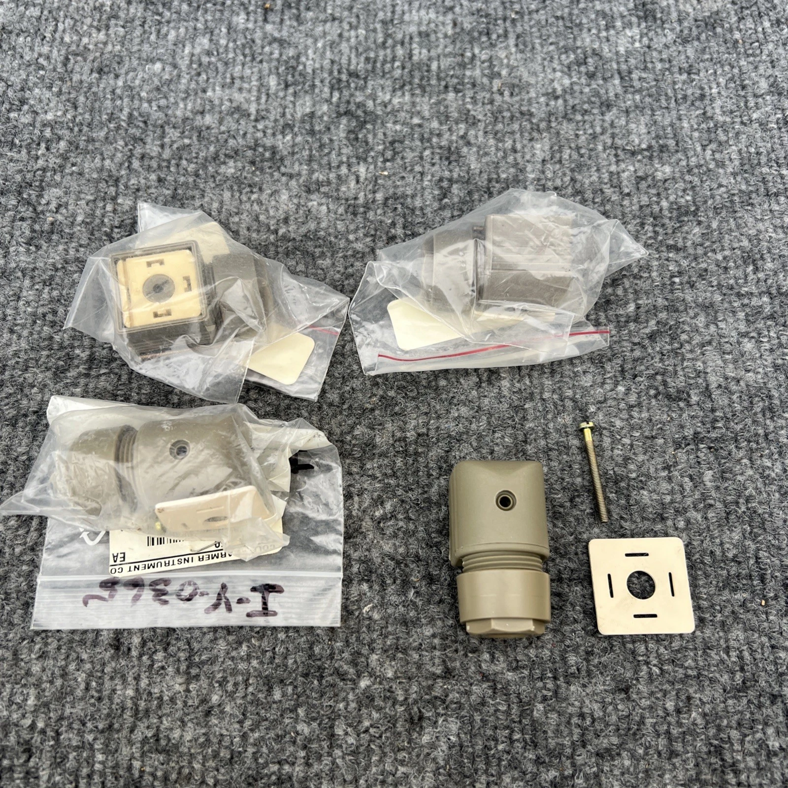 New | in-Stock Cole-Parmer 98605-50 Connector Accessories California US | Davliegogo LLC #1705796