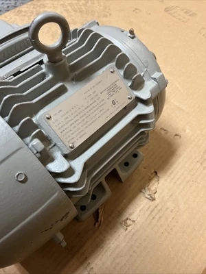 NEW Siemens 1LE23211CA312AB2