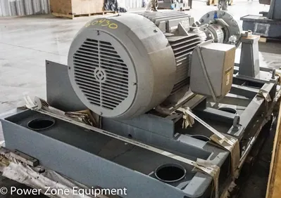 NEW SIEMENS 1LE24214DA212AA3