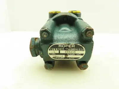 Roper 18AP02 Hydraulic Lubrication Gear Pump 7.2 GPM 300 PSI 3/8" NPT 1/2" Shaft